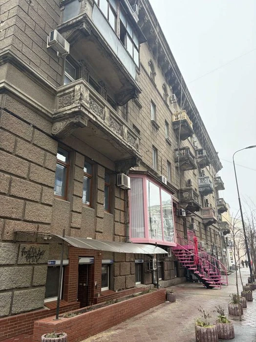 Продажа 2-комнатной квартиры на Греческой. Прочная сталинка в это