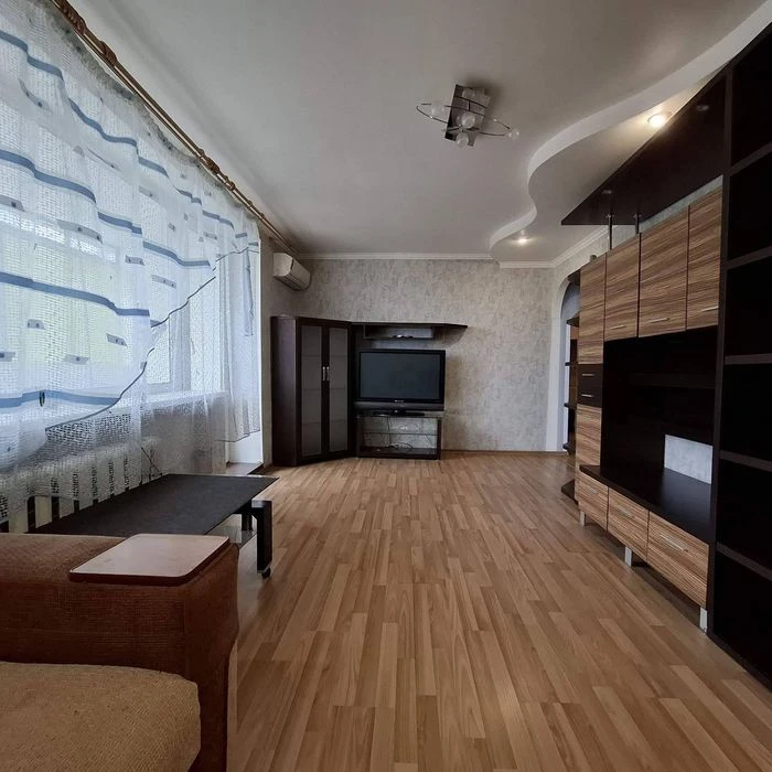 Продам 2к квартиру Цветы Цисык