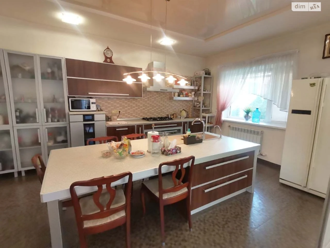 For Sale House Kosmos