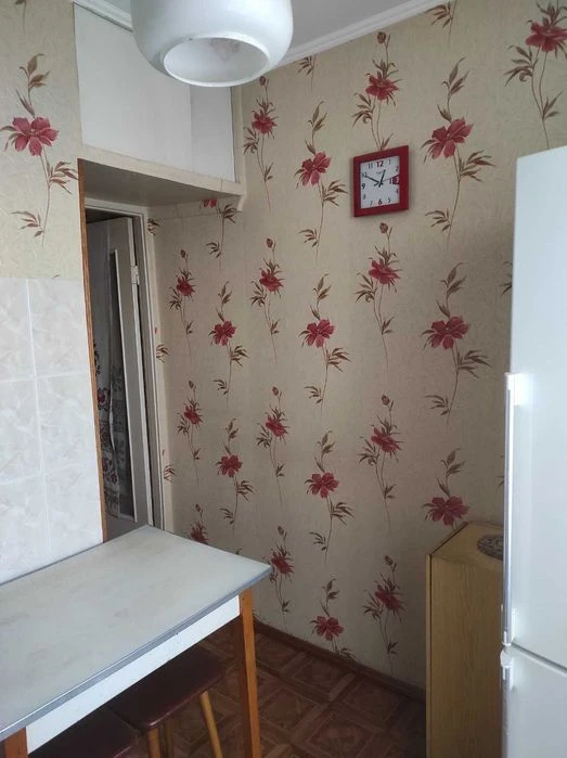 2-room apartment for sale on the right