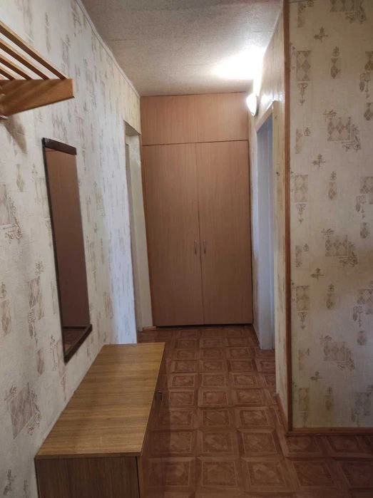 2-room apartment for sale on the right