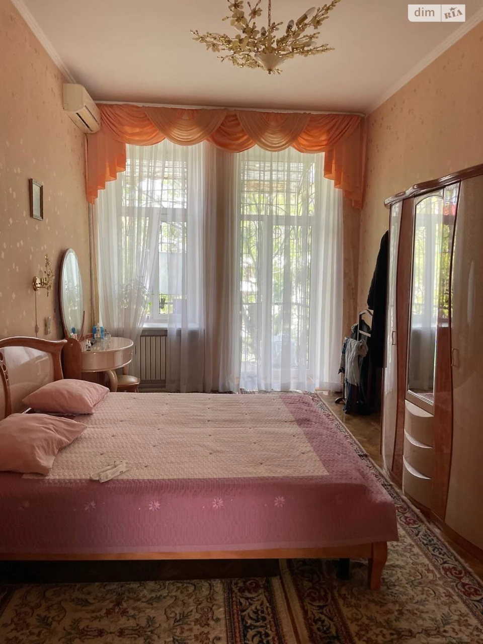 Продажа квартир Приморский.