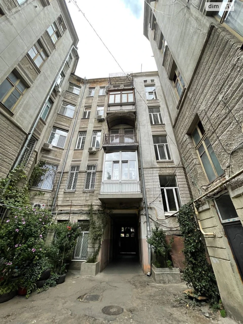 Продажа квартир Приморский.