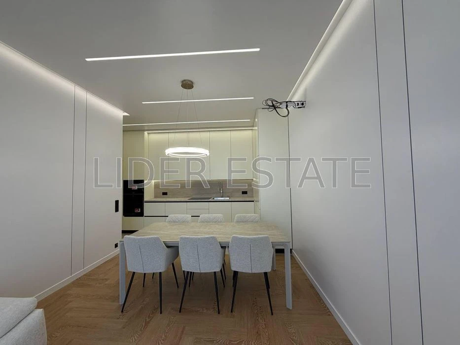 Продаж 2-кімнатної квартири в ЖК Uzh Towers | Слов'янська на