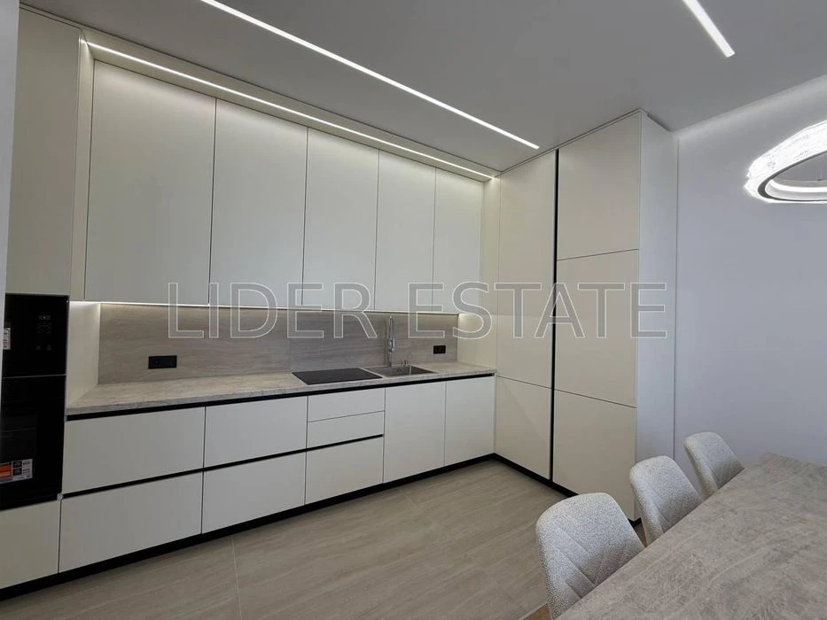 Продаж 2-кімнатної квартири в ЖК Uzh Towers | Слов'янська на