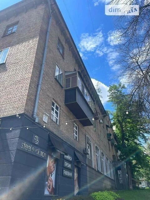 Sale of 3-room apartment 83 sq. m on Solomyanska Street 7/7 • ID 34