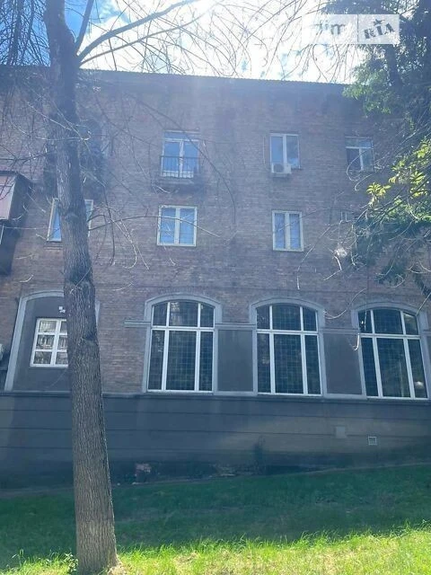 Sale of 3-room apartment 83 sq. m on Solomyanska Street 7/7 • ID 34