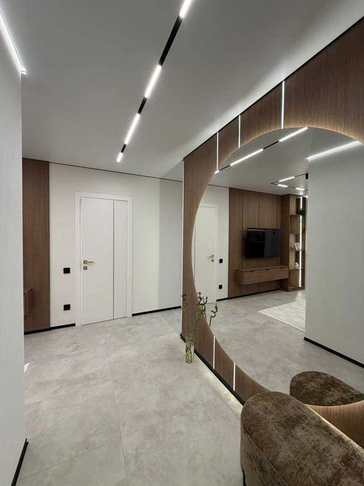 I am selling a designer 2-room apartment in the center!
