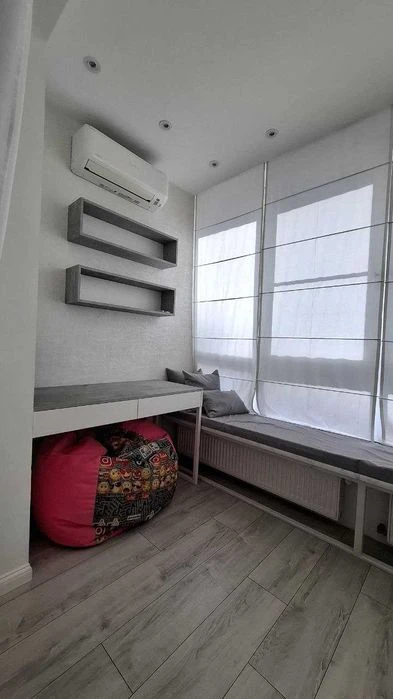 Продается 3 комнатная квартира с ремонтом и АГВ, ЖК Фонтан Г