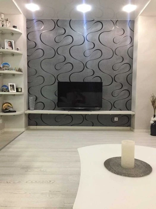 Center For sale 3 rooms. 85m. with three parking spaces on Poltava street