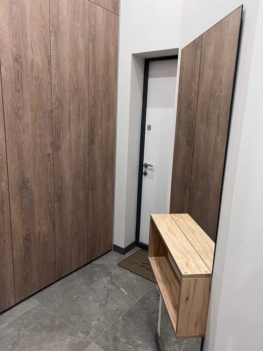 Sale of 1-room apartment 51 m2. No commission. Owner. Residential complex SLAVUTYCH.