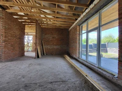 Exclusive one-story house in Pyatnychany