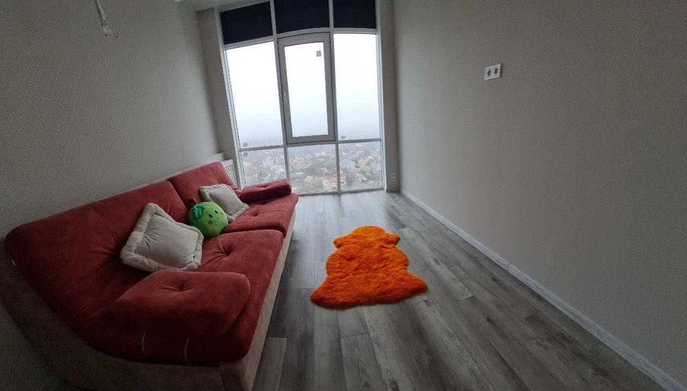 I will sell a stylish 4-room apartment in Ulduz Rabochaya residential complex
