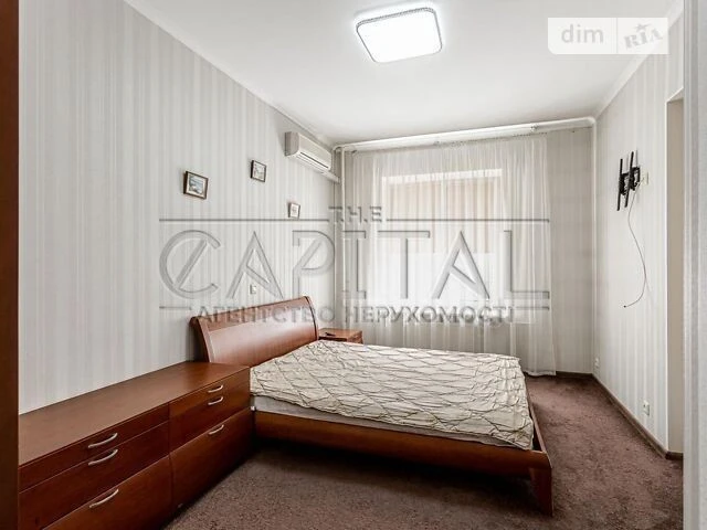 Sale of 4-room apartment 116 sq. m on Andriy Verkhoglyada St. 4 • I