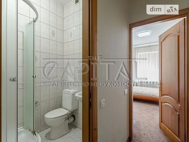 Sale of 4-room apartment 116 sq. m on Andriy Verkhoglyada St. 4 • I