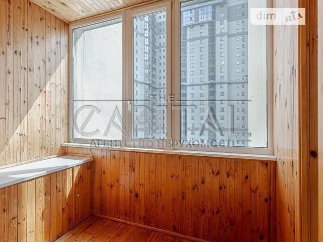 Sale of 4-room apartment 116 sq. m on Andriy Verkhoglyada St. 4 • I
