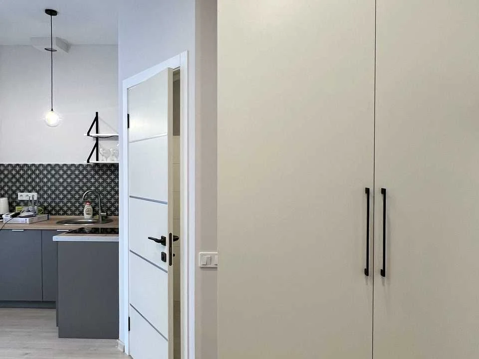 Apartment. Odesa, Geranieva St.