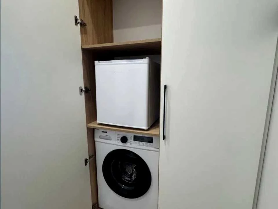 Apartment. Odesa, Geranieva St.