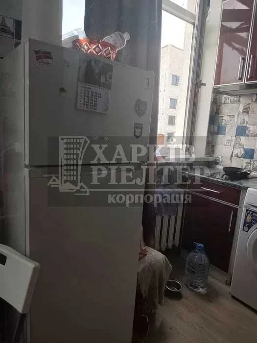 D1C I will sell a guest house near the Naukova metro station, Pavlivska Street 5.