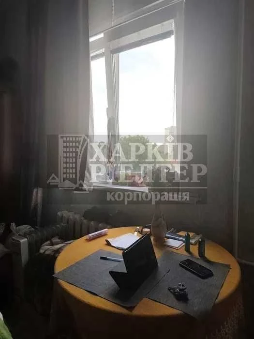D1C I will sell a guest house near the Naukova metro station, Pavlivska Street 5.