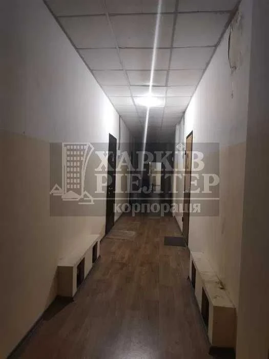 D1C I will sell a guest house near the Naukova metro station, Pavlivska Street 5.