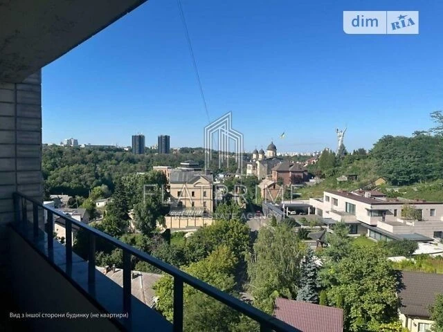 Sale of 3-room apartment 81.4 sq. m. on Lomakivska st. 4 • ID 347
