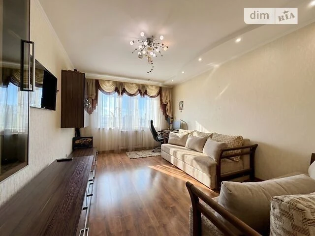 Sale of 3-room apartment 112.9 sq. m. on Borispolska Street 26Z • I
