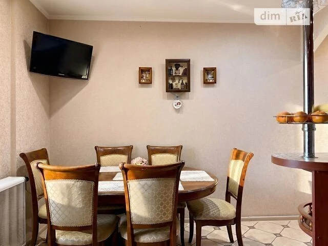 Sale of 3-room apartment 112.9 sq. m. on Borispolska Street 26Z • I