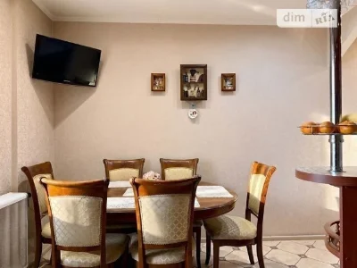 Sale of 3-room apartment 112.9 sq. m. on Borispolska Street 26Z • I