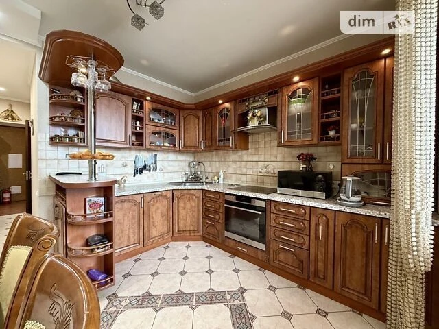 Sale of 3-room apartment 112.9 sq. m. on Borispolska Street 26Z • I