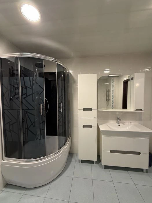 Двухкомнатная квартира, 1й Южный, Бридж
