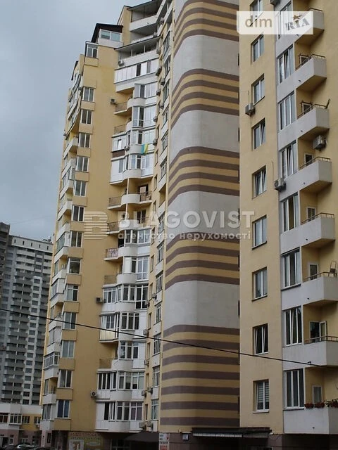 Sale of 1-room apartment 34 sq. m. on Stepana Rudanskoho St. 3A •