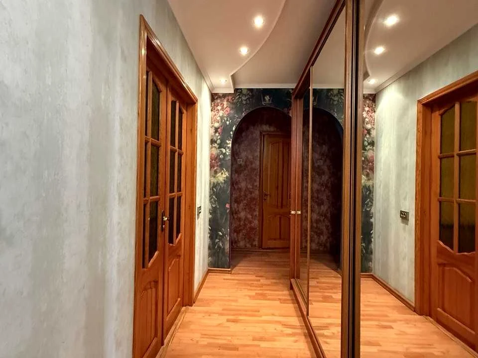 Квартира. Одесса, Академика Королева ул.