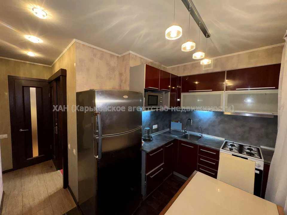 Apartment. Kharkiv, Dmytra Kotsiubayla St. (Derzhavinska)