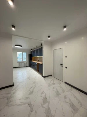 3-room apartment for sale 96 m², European Square, Soyuzu, 1