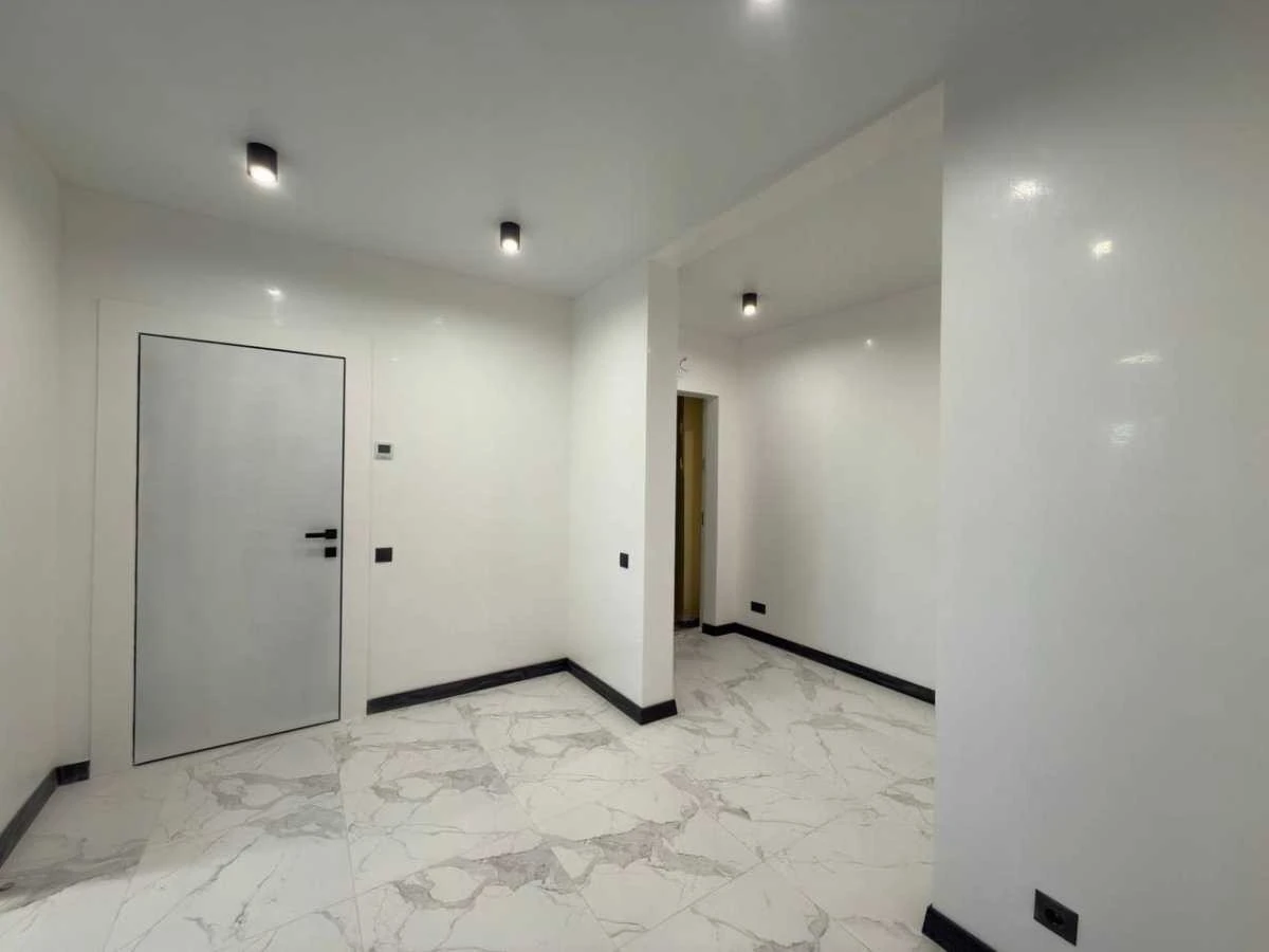 3-room apartment for sale 96 m², European Square, Soyuzu, 1