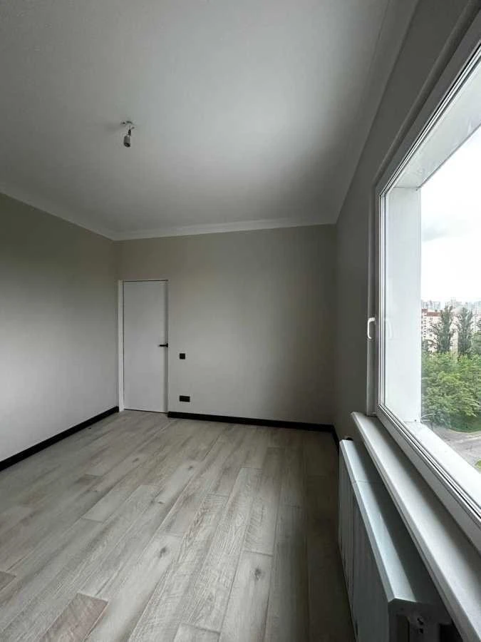 3-room apartment for sale 96 m², European Square, Soyuzu, 1