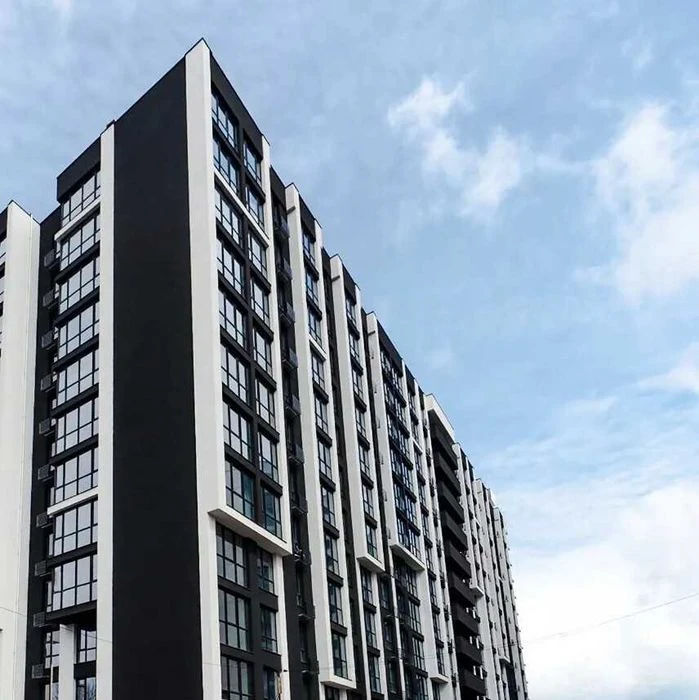 Здана однокімнатна квартира біля міського озера по дуже вигі