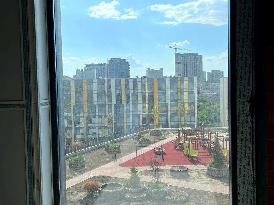 Квартира. Дніпро, Січеславська Набережна вул. (Набережна В.
