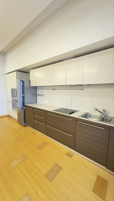 Продам квартиру 100м2 в ЖК премиум класса ЖК АМСТЕРДАМ!