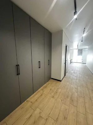 Продам квартира центр рядом с каскад плаза