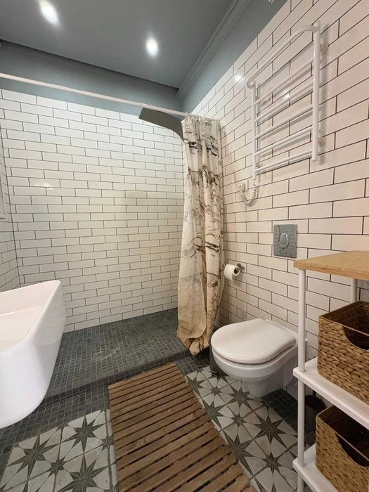 WITHOUT% Selling a 1-room apartment in the Parkland residential complex, Yunatska Street 17. Avton