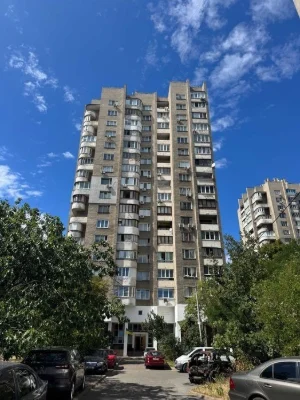 Продаж 3 кв Дарницький бульвар 1-А м. Дарниця