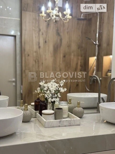 Sale of 1-room apartment 67 sq. m on Mytropolyta Vasylya Lypki St.
