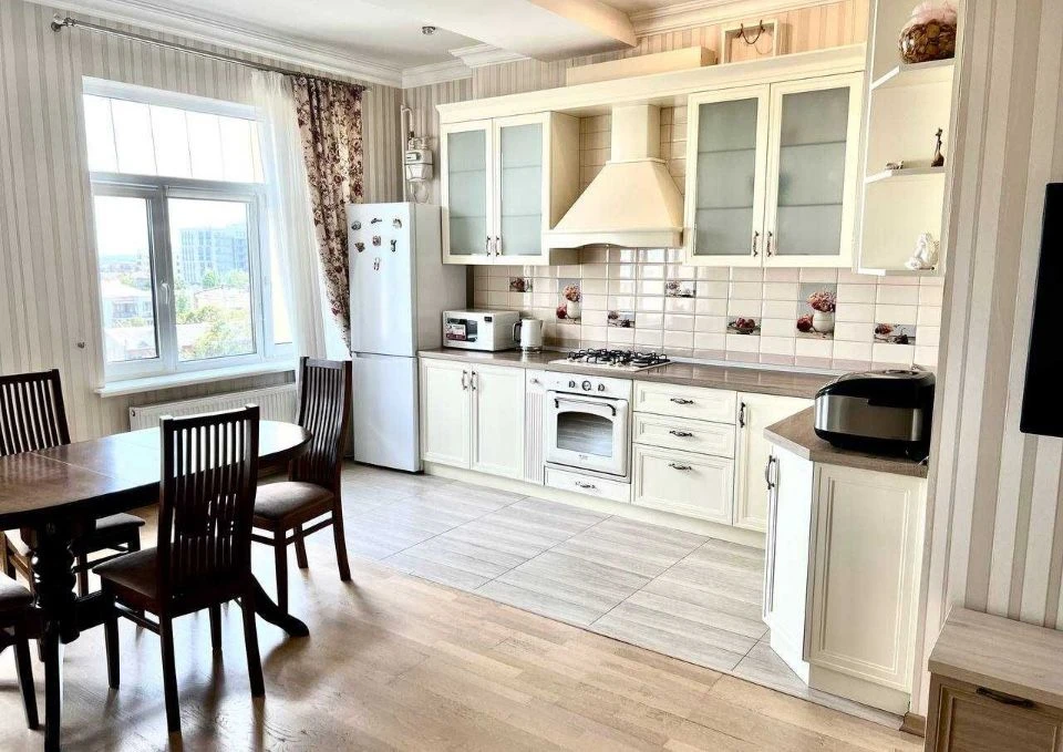 Bargaining! Residential Complex USADBA CHERNYSHOV! ELITE! Chernyshevskaya 50! 2-room apartment for sale.