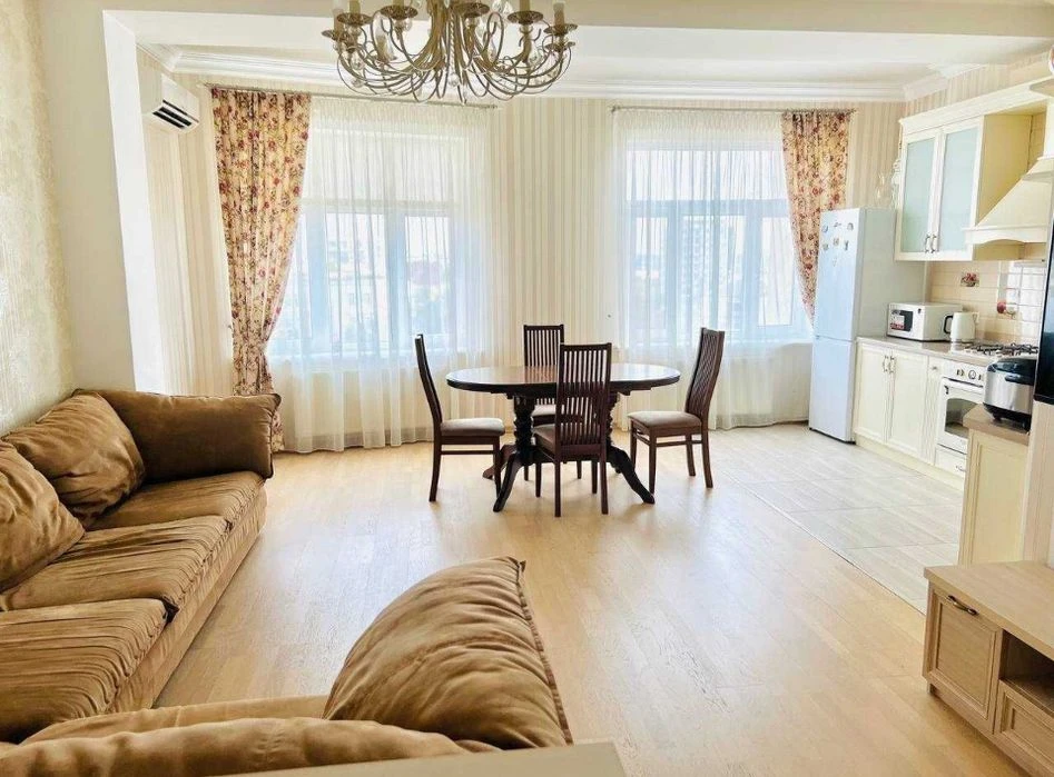 Bargaining! Residential Complex USADBA CHERNYSHOV! ELITE! Chernyshevskaya 50! 2-room apartment for sale.