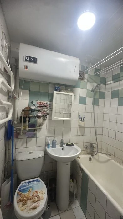 Selling a 1-room apartment in New Buildings.