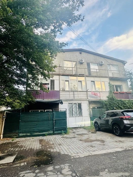 Продам 1к. квартиру в малоквартирном доме по ул. Бреус