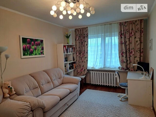 Продаж 3к квартири 90.7 кв. м на вул. Машинобудівна 21А • ID