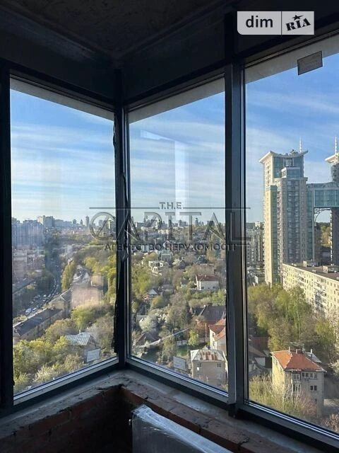 For sale 4-room apartment 107 sq. m. on Zvirynetska Street 70 • ID 346